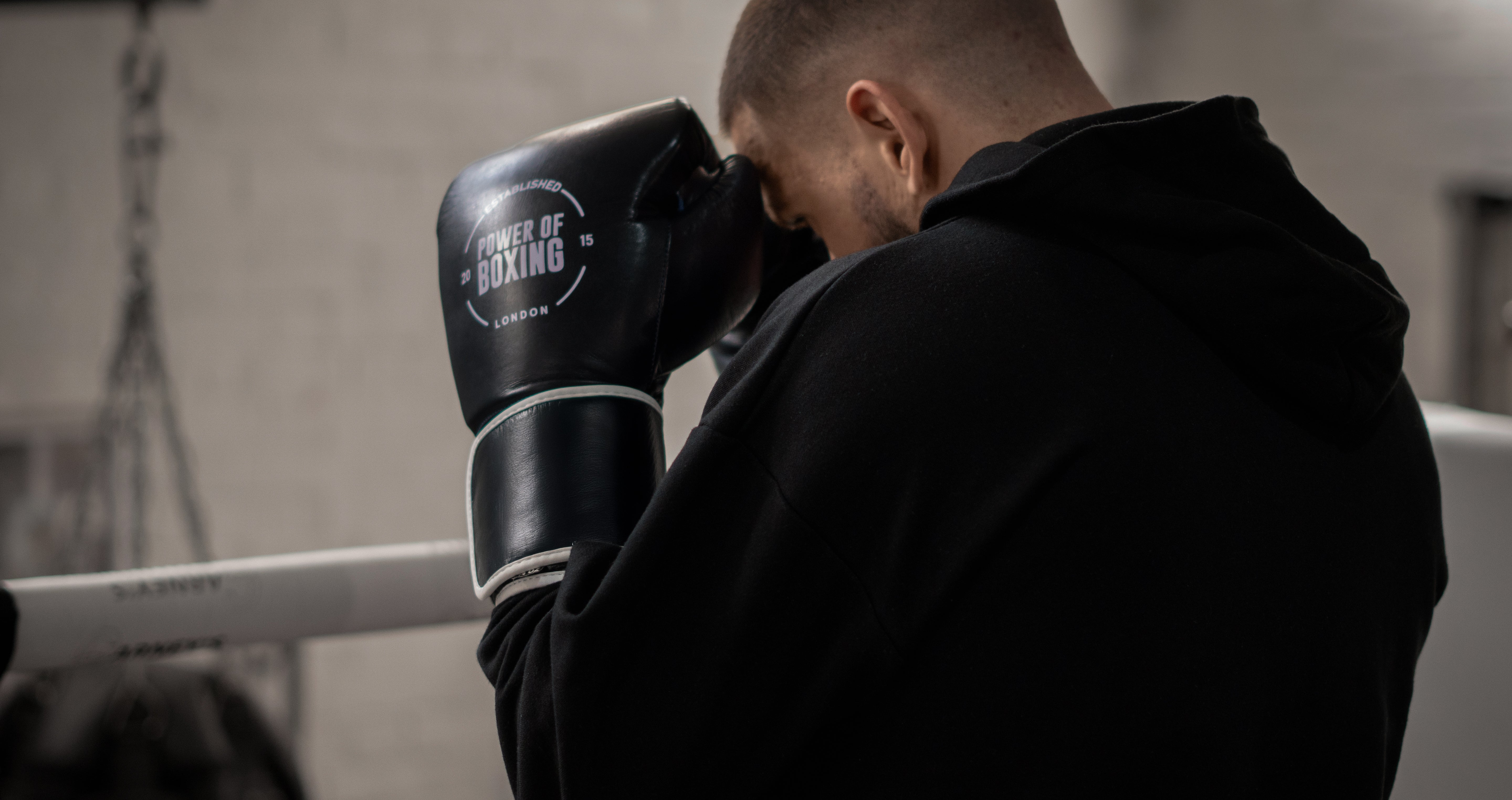 Boxing gloves black 160z